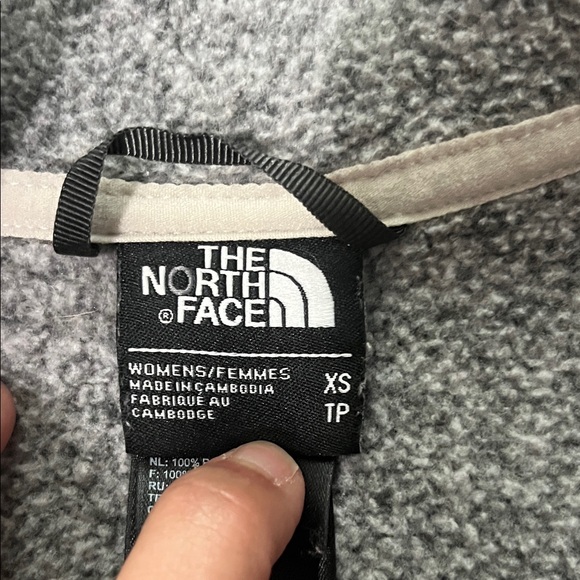 The North Face Women's Gray Hoodie - Picture 2 of 8